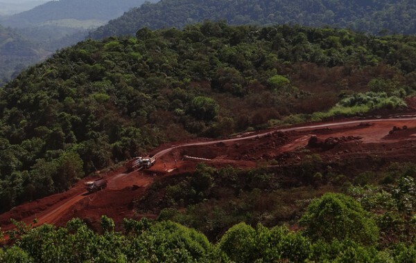 Um quarto da Flona é zona de mineração. Foto: Jeremy Bigwood/Agência Pública