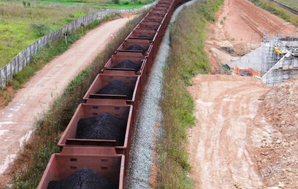 Trem da Vale em Marabá. Foto de Jeremy Bigwood (Agência Pública)