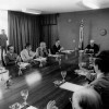 Ernesto Geisel, Arnaldo Pietro e outros durante sanção da lei que altera o dispositivo da Consolidação das Leis do Trabalho, em 1976. Foto: Arquivo FGV