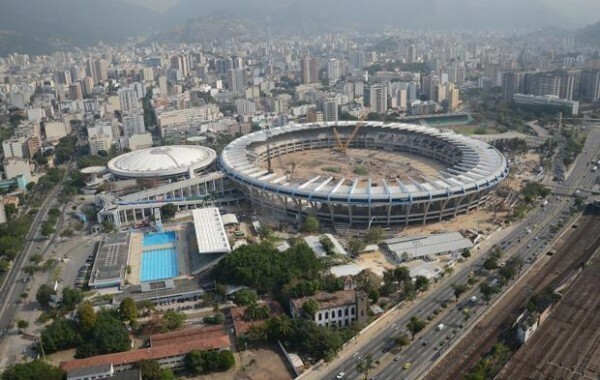 O Complexo do Maracanã antes das demolições. Já foi autorizada a demolição parcial do equipamento do Parque Aquático Júlio Delamare / Divulgação