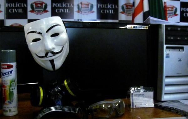 Imagem-inquérito-Black-Bloc